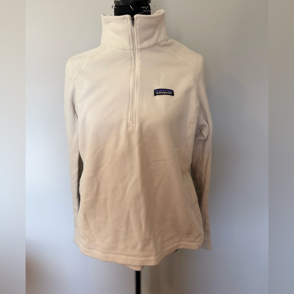 Patagonia Women's Off-White Fleece Turtleneck Sweater